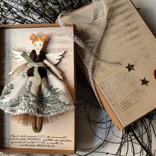 Carica l'immagine nel visualizzatore di Gallery, Angelo delle PICCOLE LUCI - serie NEW NATALE