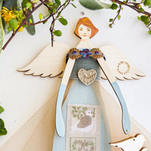 Carica l'immagine nel visualizzatore di Gallery, ANGELO delle AMICHE - Collezione A/I Famiglia