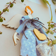 Carica l'immagine nel visualizzatore di Gallery, ANGELO delle ZIE - Collezione A/I Famiglia