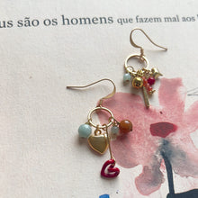 Carica l'immagine nel visualizzatore di Gallery, Orecchini CUORI FIORITI di AMAZZONITE