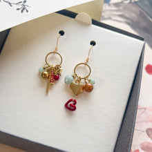 Carica l'immagine nel visualizzatore di Gallery, Orecchini CUORI FIORITI di AMAZZONITE