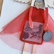 Carica l&#39;immagine nel visualizzatore di Gallery, ANGELO dell&#39;AMORE - Collezione A/I Famiglia
