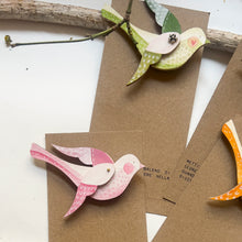 Carica l'immagine nel visualizzatore di Gallery, Spille e decorazioni "Uccellini" - Collezione Animaletti
