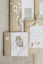 Load image into Gallery viewer, White STORYBOOKS, BOOKS OF GUESTS
