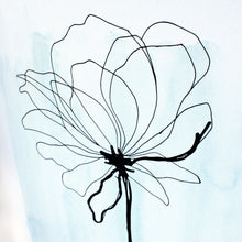 Carica l&#39;immagine nel visualizzatore di Gallery, dettaglio di FIORE disegnato a mano su collage in pannello decorativo murale con cornice bianca
