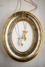 Carica l&#39;immagine nel visualizzatore di Gallery, COLLANE ANGELO GABRIELE, versioni in oro 24k e argento 925, charms pendenti a forma di cuore/stella e perlina

